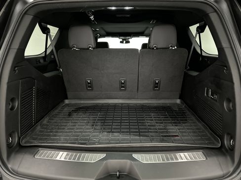 Used 2023 GMC Yukon XL AT4 image 14