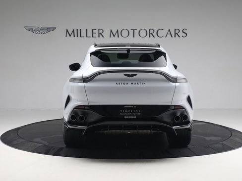 Used 2023 Aston Martin DBX 707 image 5