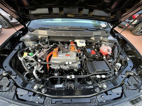 New 2026 Chevrolet Equinox EV LT image 28