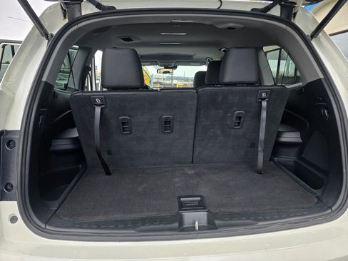 Used 2017 Honda Pilot EX-L image 18