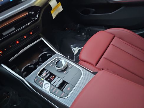 New 2026 BMW 330i Sedan w/ M Sport Package image 26