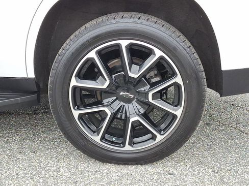 Used 2022 Chevrolet Tahoe RST w/ Sport Performance Package image 8