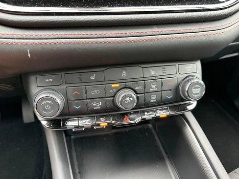 Used 2026 Dodge Durango GT AWD/4WD image 14
