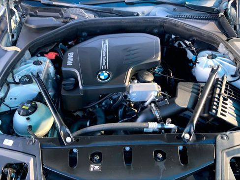 Used 2016 BMW 528i Sedan image 29