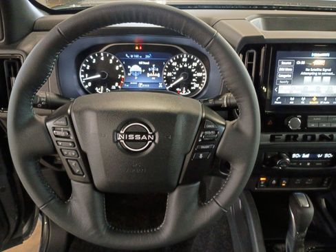New 2026 Nissan Frontier SV w/ SV Convenience Package image 16