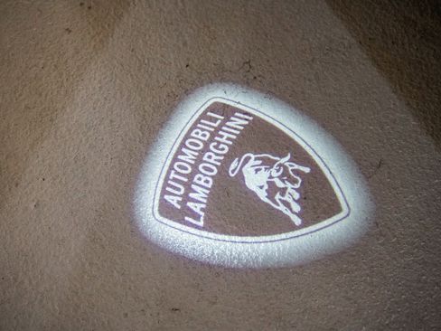 Used 2022 Lamborghini Huracan EVO image 23