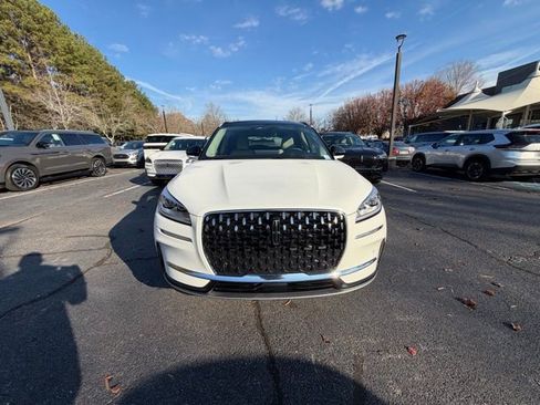 New 2026 Lincoln Corsair Reserve image 2