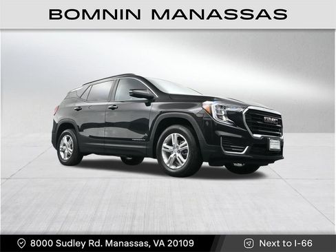 Used 2023 GMC Terrain SLE w/ Driver Convenience Package image 34