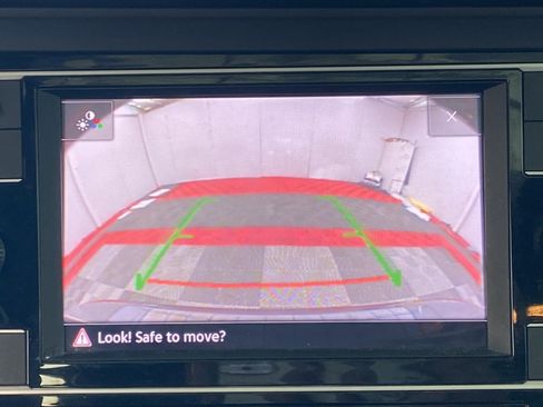 Used 2019 Volkswagen Jetta R-Line FWD image 25