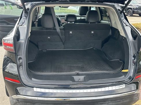 Used 2021 Nissan Murano Platinum w/ Cargo Package image 25