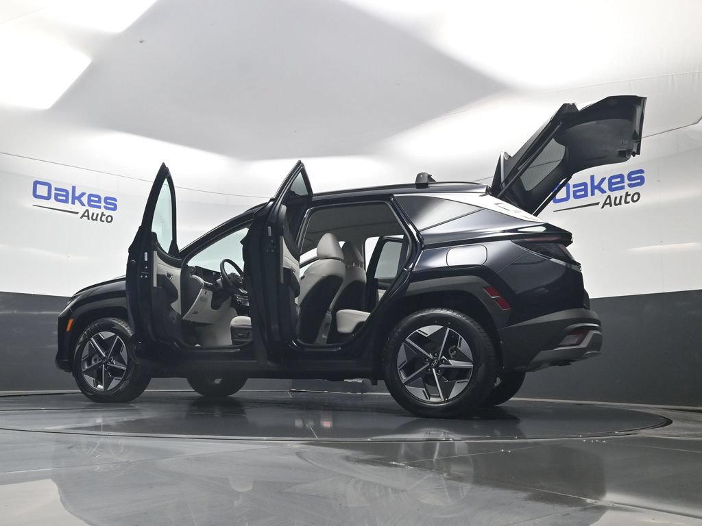 Used 2025 Hyundai Tucson SEL AWD/4WD image 62