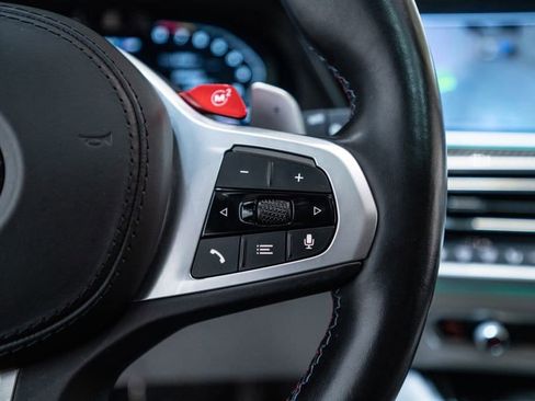 Used 2021 BMW X5 M image 26