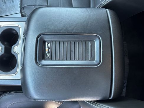 Used 2017 GMC Sierra 2500 Denali w/ Duramax Plus Package image 29