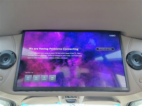 Used 2023 Chevrolet Express 2500 image 17