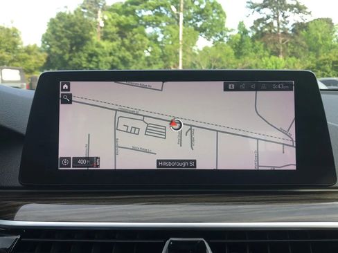 Used 2020 BMW 540i xDrive w/ Premium Package image 23