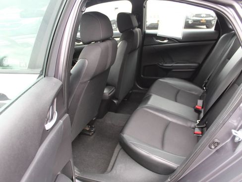 Used 2021 Honda Civic Sport image 12