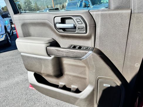 Used 2021 Chevrolet Silverado 1500 LTZ w/ LTZ Premium Package image 28