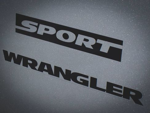 Used 2015 Jeep Wrangler Sport w/ Connectivity Group AWD/4WD image 2