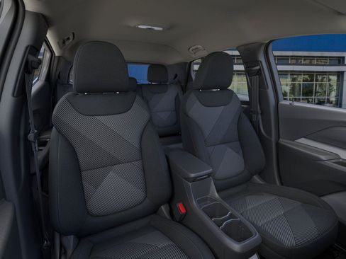 New 2027 Chevrolet Bolt LT w/ Comfort Package FWD image 16