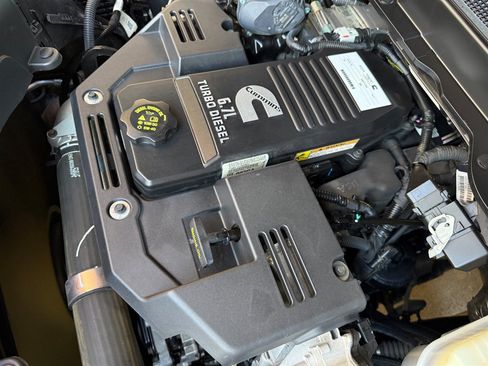 Used 2024 RAM 3500 Big Horn image 82