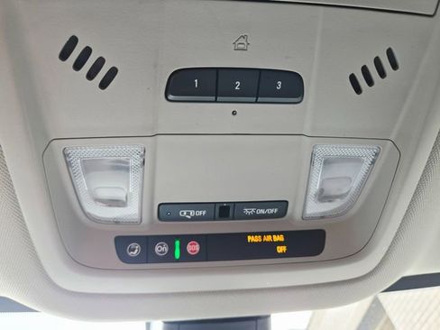 Used 2020 Buick Enclave Premium w/ Surround and Sites Package image 33