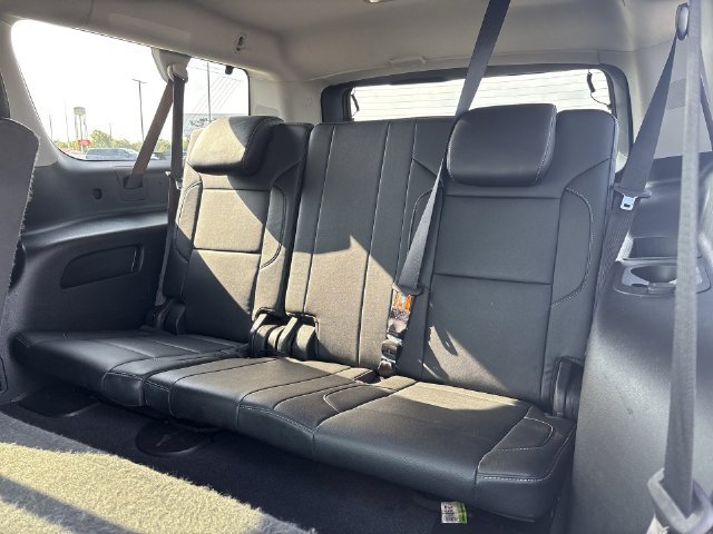Used 2019 Chevrolet Suburban LT AWD/4WD image 18