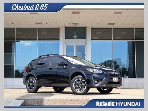 Used 2023 Subaru Crosstrek 2.0i Premium AWD/4WD image 1