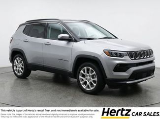Used 2025 Jeep Compass Limited video 1