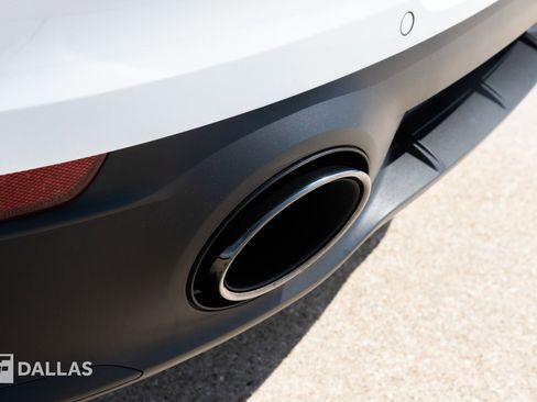 Used 2022 Porsche 911 Targa 4 GTS image 14