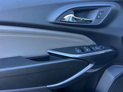 New 2026 Chevrolet Trax ACTIV image 11