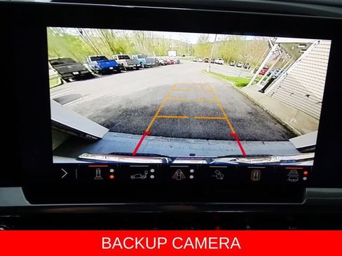 Used 2024 GMC Sierra 1500 SLT w/ SLT Premium Plus Package AWD/4WD image 16