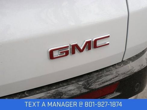 New 2026 GMC Acadia Denali w/ Super Cruise Package image 9