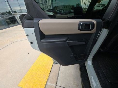 Used 2024 Ford Bronco Wildtrak AWD/4WD image 22