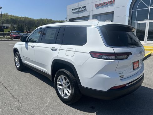 New 2025 Jeep Grand Cherokee L Laredo w/ Luxury Tech Group I image 9