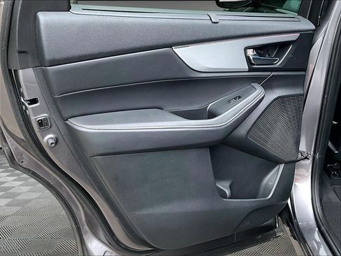 Used 2023 Acura MDX SH-AWD w/ Technology Package image 21