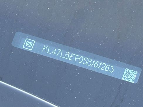 Used 2025 Buick Envista Sport Touring image 29