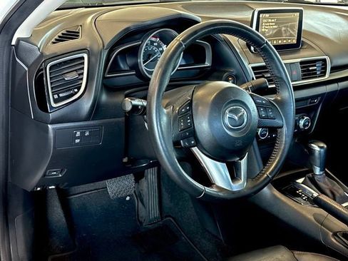 Used 2015 MAZDA MAZDA3 i Grand Touring image 24