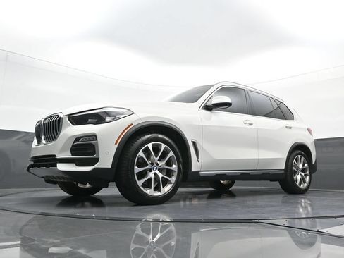 Used 2019 BMW X5 xDrive40i AWD/4WD image 23