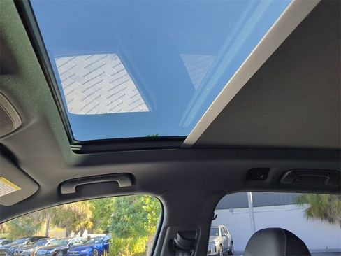 Used 2025 Audi Q7 3.0T Premium Plus image 21