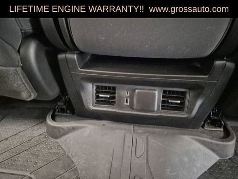 Used 2023 Chevrolet Silverado 1500 LT image 32