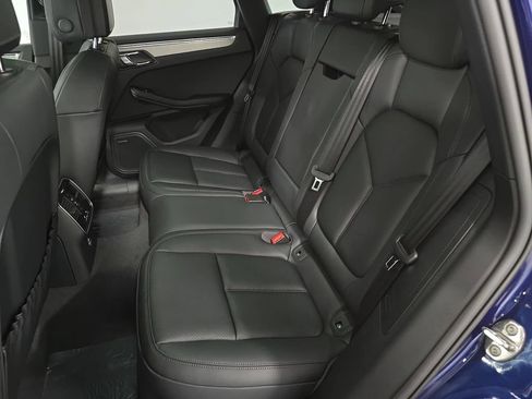 New 2026 Porsche Macan AWD/4WD image 27