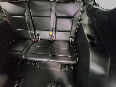 Used 2021 GMC Yukon SLT w/ SLT Luxury Plus Package image 26