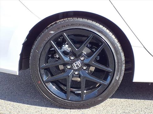 Used 2025 Honda Civic Sport image 7