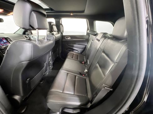 Used 2022 Jeep Grand Cherokee Limited image 25