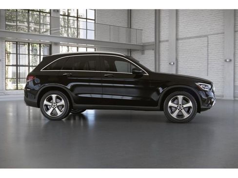 Certified 2022 Mercedes-Benz GLC 300 4MATIC image 16