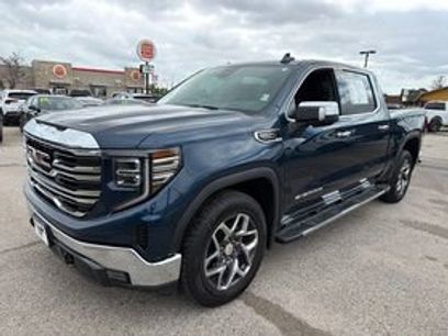 Used 2022 GMC Sierra 1500 SLT w/ SLT Convenience Package