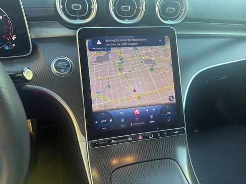 Used 2025 Mercedes-Benz C 300 Sedan image 10