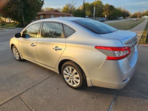 Used 2015 Nissan Sentra S image 3