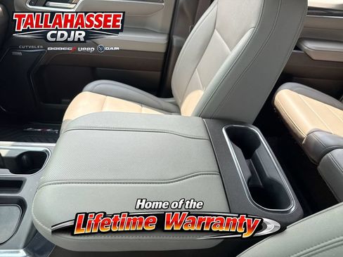 Used 2023 Chevrolet Silverado 1500 LTZ AWD/4WD image 23