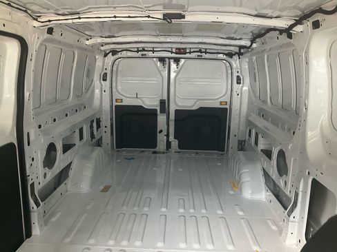 New 2026 Ford Transit 250 Low Roof RWD image 23